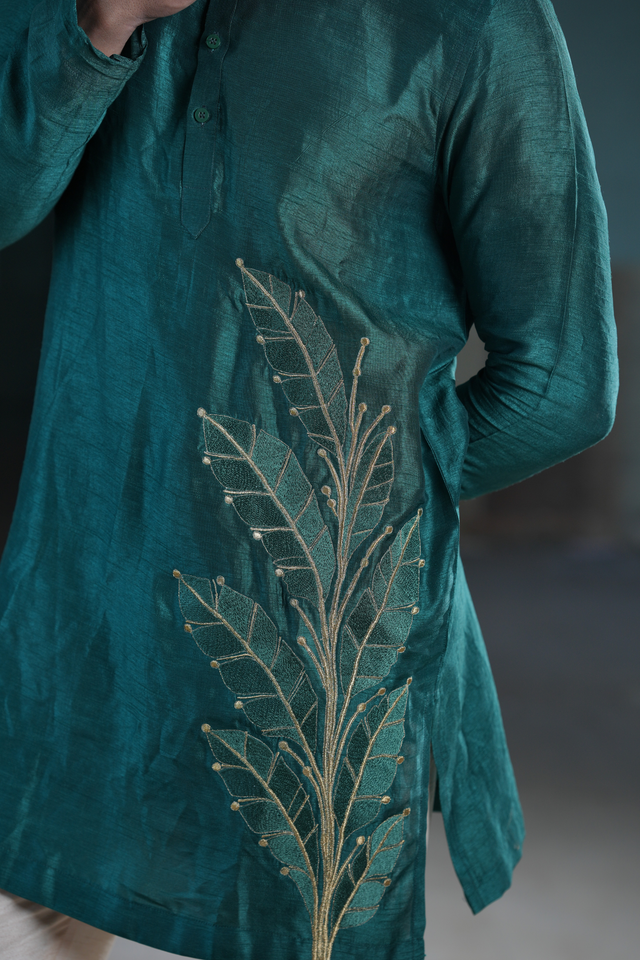Vanika — Deep Emerald Leaf Motif Thread Embroidered Falling Raw Silk Kurta