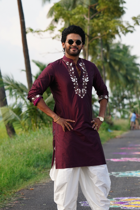 Mulberry Maharaja β Mulberry Embroidered Dupion Silk Kurta Set