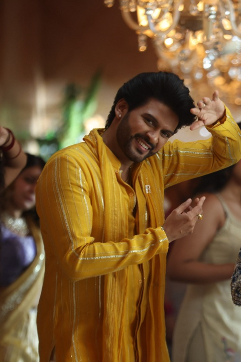 Utsav — Yellow Butta Patti Kurta with Dupatta