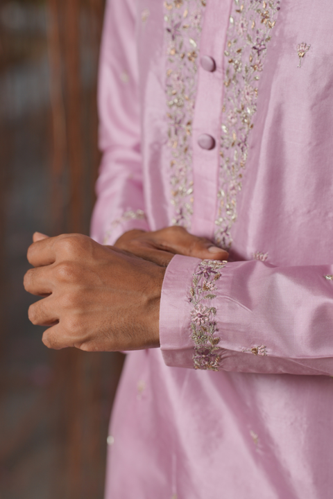 Iris Kanjivaram — Lavender Thread Embroidered Kanjivaram Pattu Silk Kurta Set