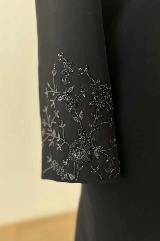 Chaqueta — Black Hand Embroidered British Suiting Bandhgala