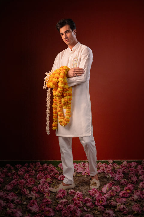 Ekanth — White Thread Embroidered Falling Raw Silk Kurta