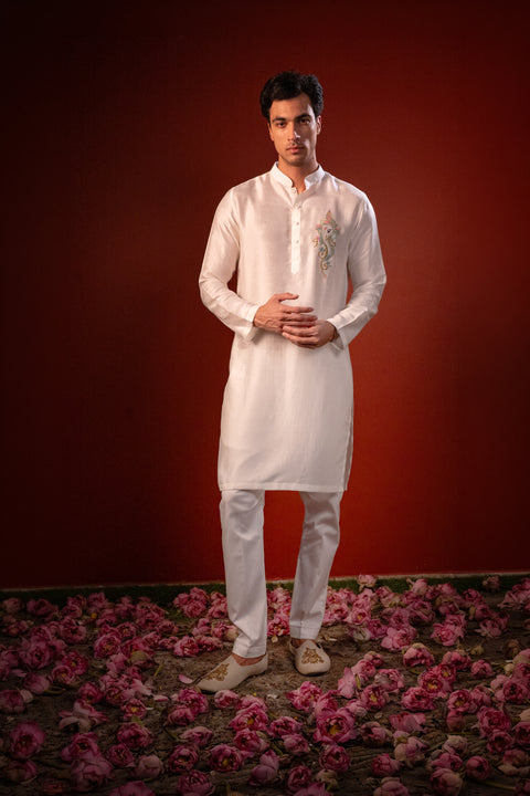 Ekanth — White Thread Embroidered Falling Raw Silk Kurta