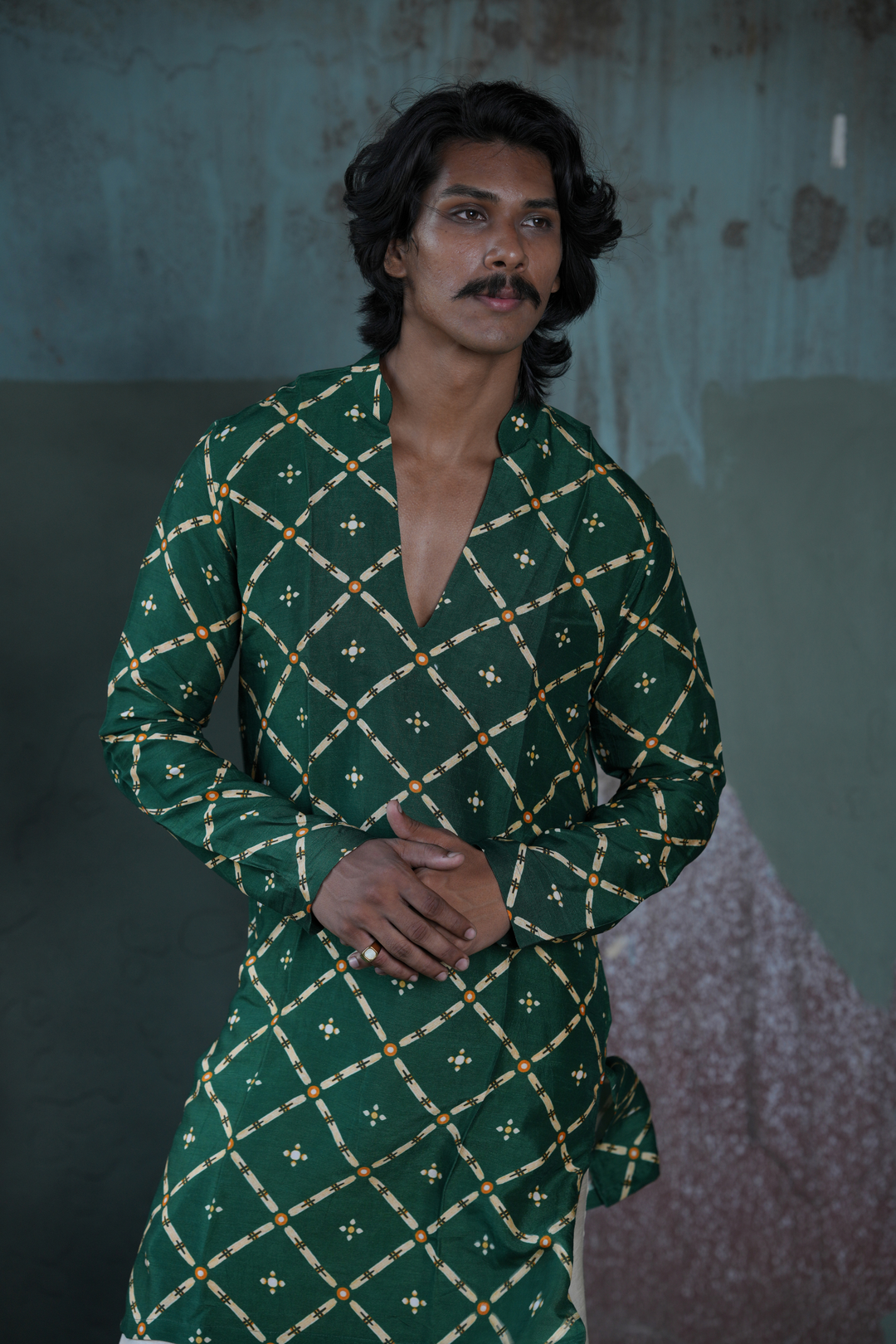 Rachit — Bottle Green Mughal Jaali Printed Falling Raw Silk Kurta