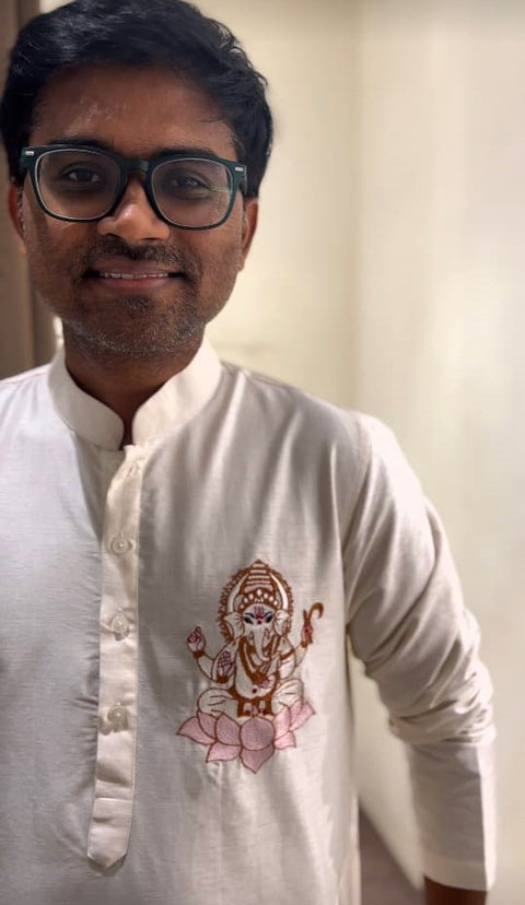 Vighnaharta — Off-White Ganesha Thread Embroidered Semi Raw Silk Kurta