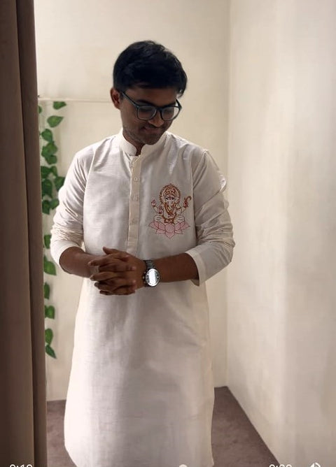 Vighnaharta — Off-White Ganesha Thread Embroidered Semi Raw Silk Kurta