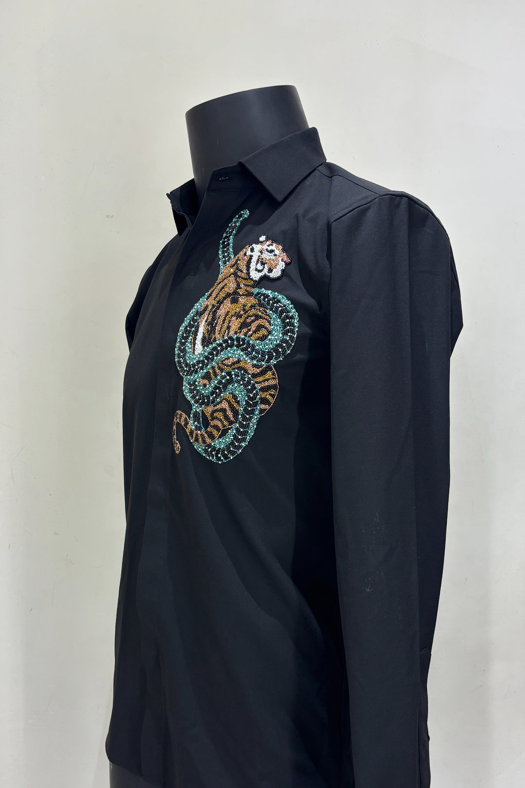 Regal — Black Hand Embroidered Premium 4-Way Stretch Shirt