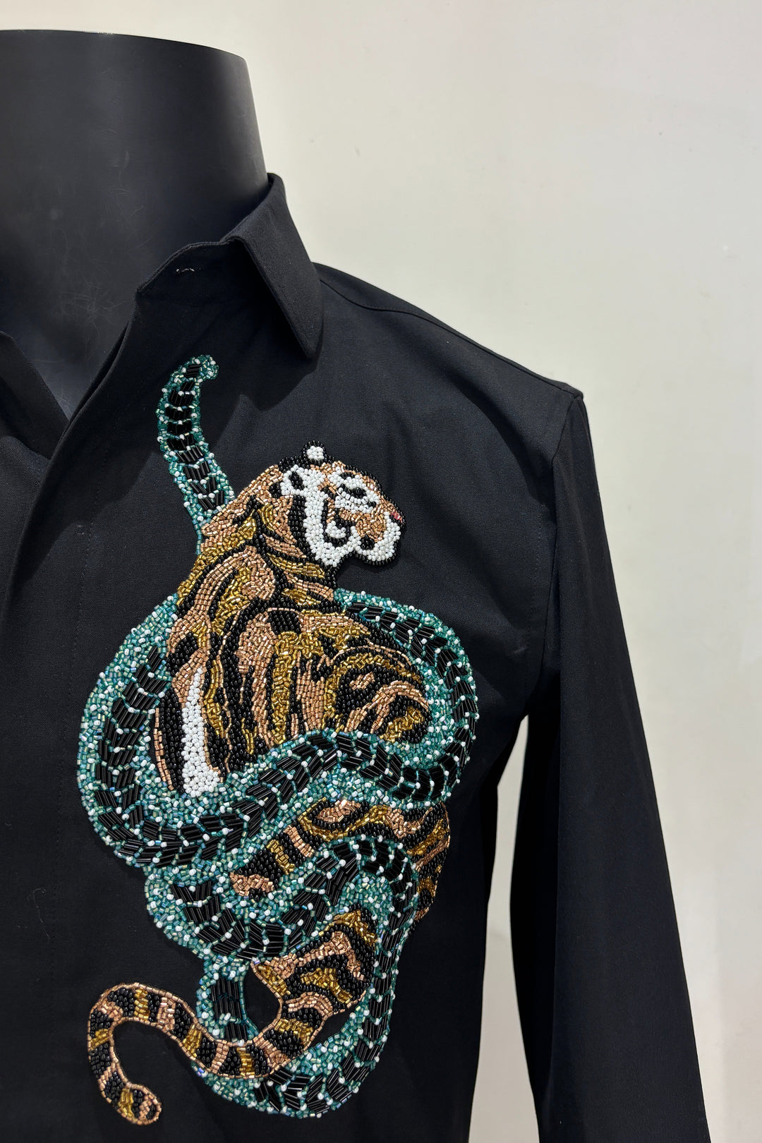 Regal — Black Hand Embroidered Premium 4-Way Stretch Shirt