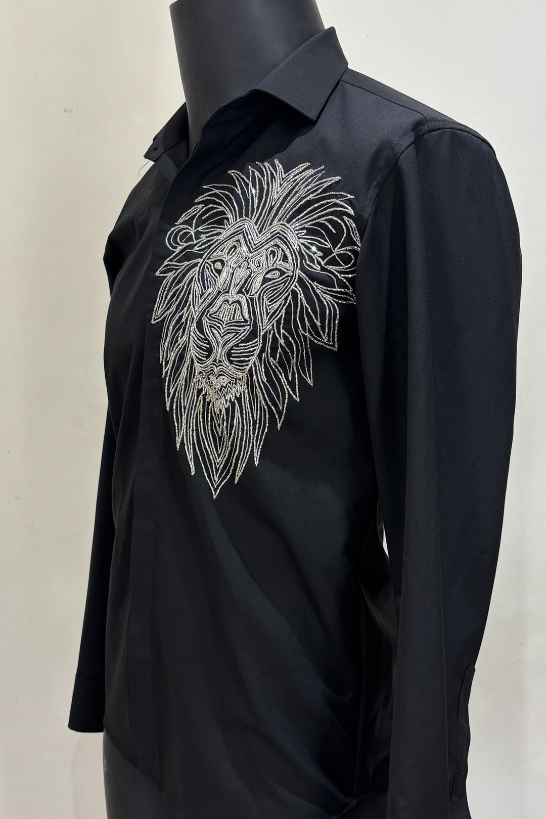 Leoir — Black Hand Embroidered 4-Way Stretch Shirt