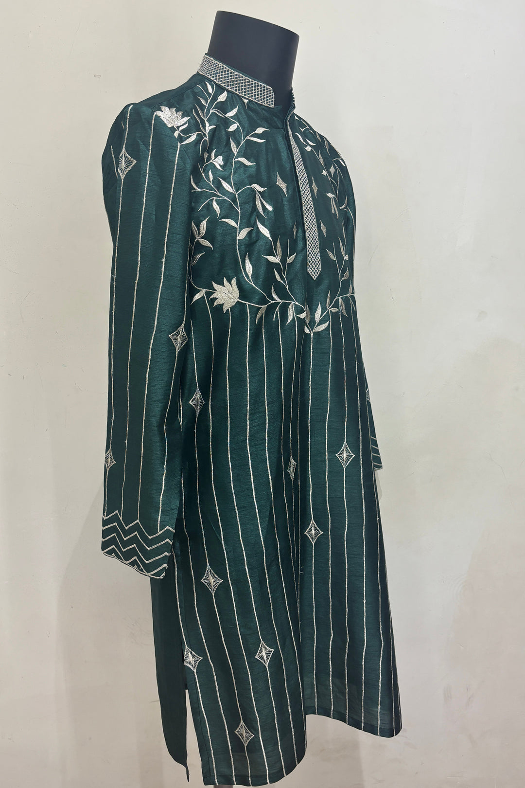 Naksh — Bottle Green Thread Embroidered Falling Raw Silk Kurta