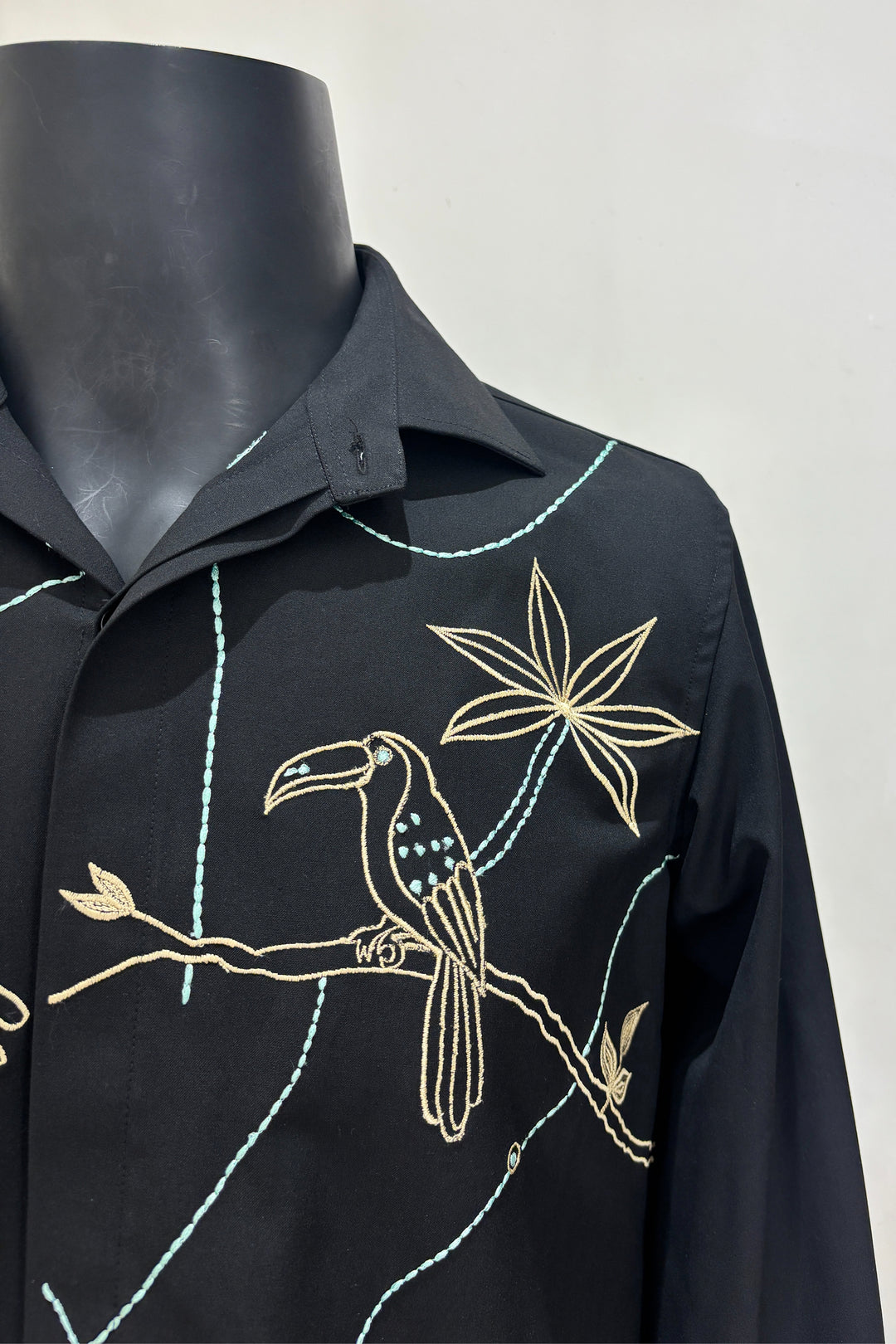 Serein — Black Thread Embroidered 4-Way Stretch Shirt