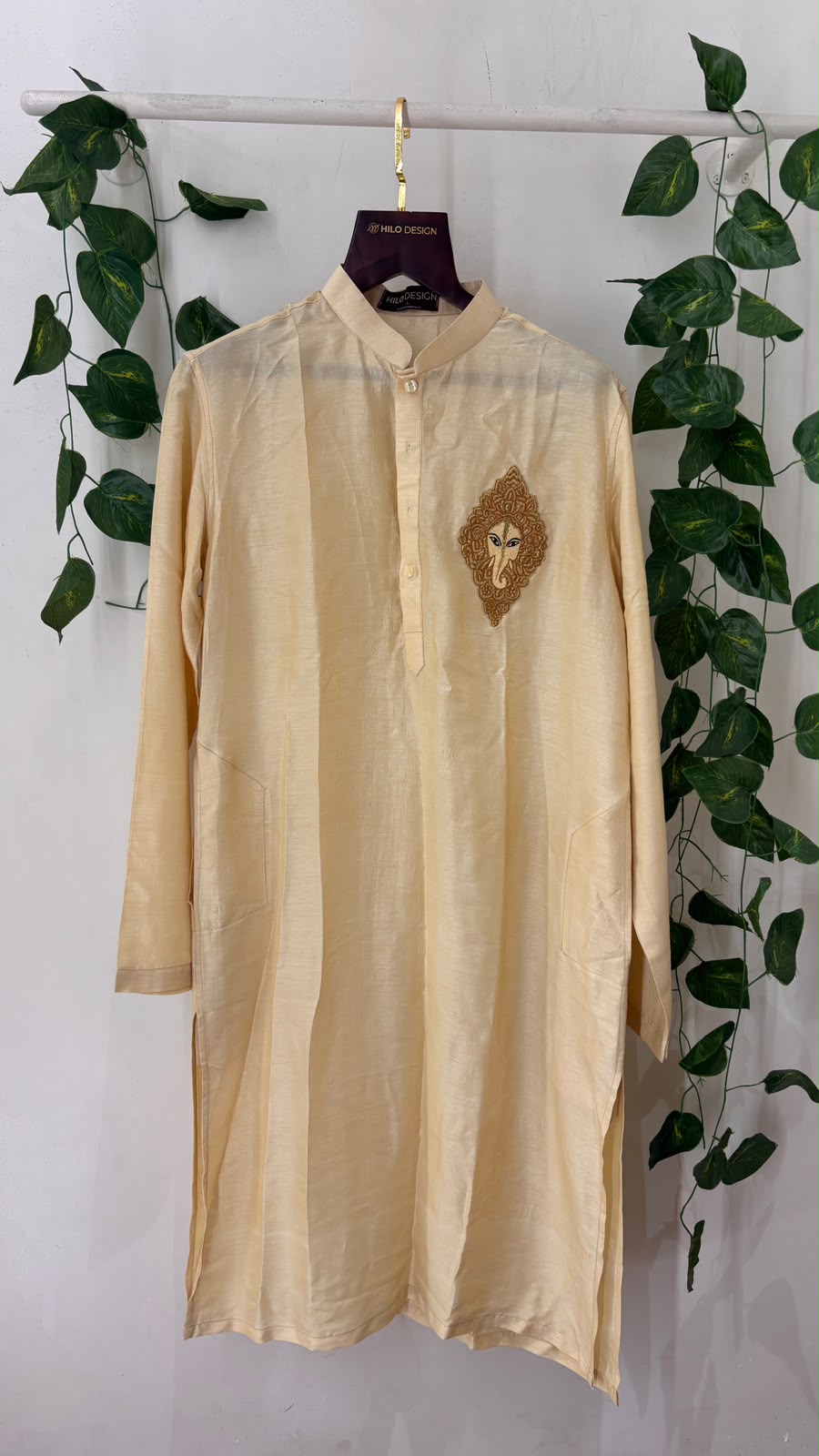 Gaja — Off White Ganesha Thread Embroidered Falling Raw Silk Kurta by HILO DESIGN
