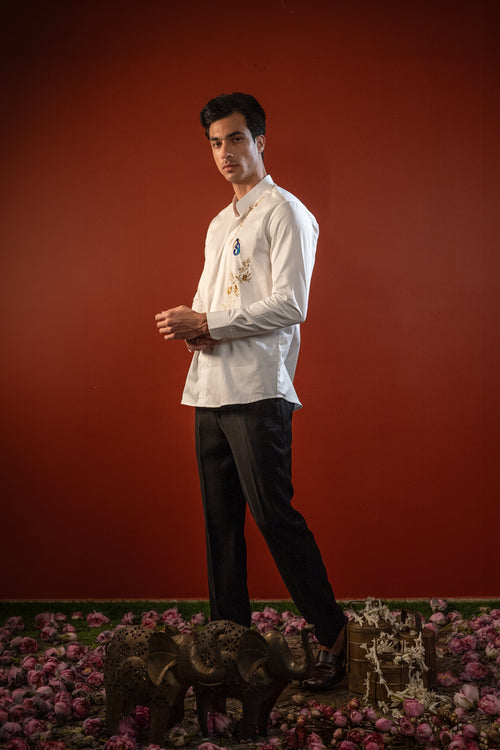 Gunina — White Thread Embroidered Giza Cotton Shirt