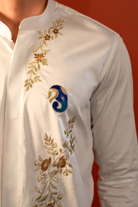 Gunina — White Thread Embroidered Giza Cotton Shirt