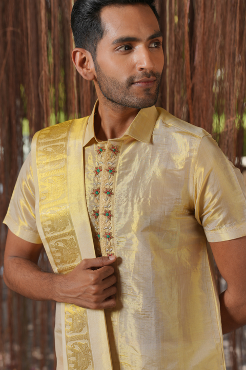 Raziya Kanjivaram — Gold Thread Embroidered Kanjivaram Pattu Silk Kurta & Lungi Set