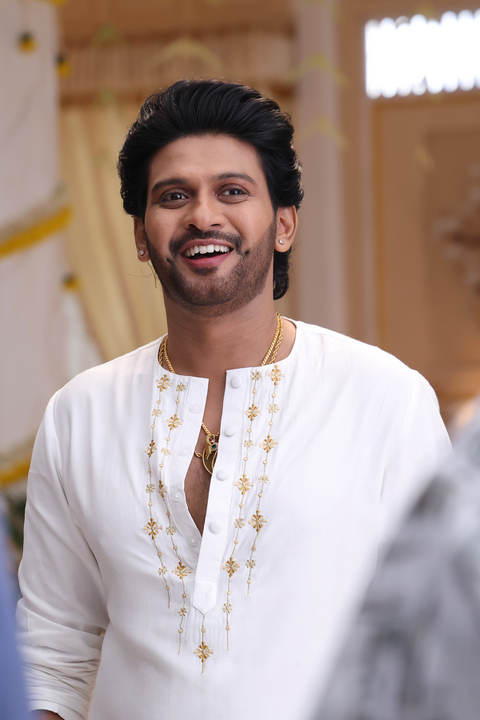 Shehnai Ivory — Ivory Embroidered Dupion Silk Kurta Set