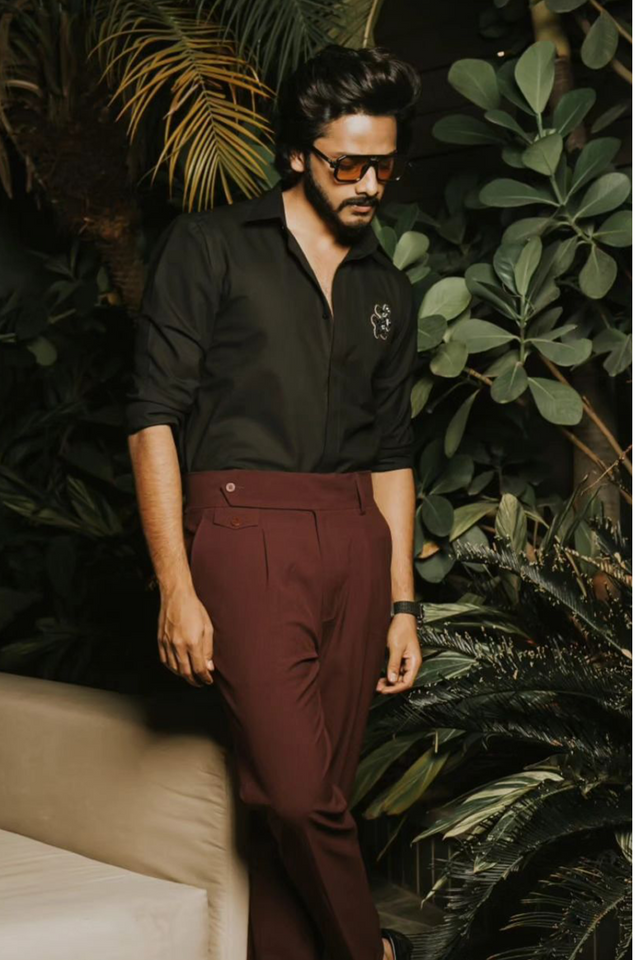 Casse — Black Abstract Embroidered 4-Way Stretch Shirt