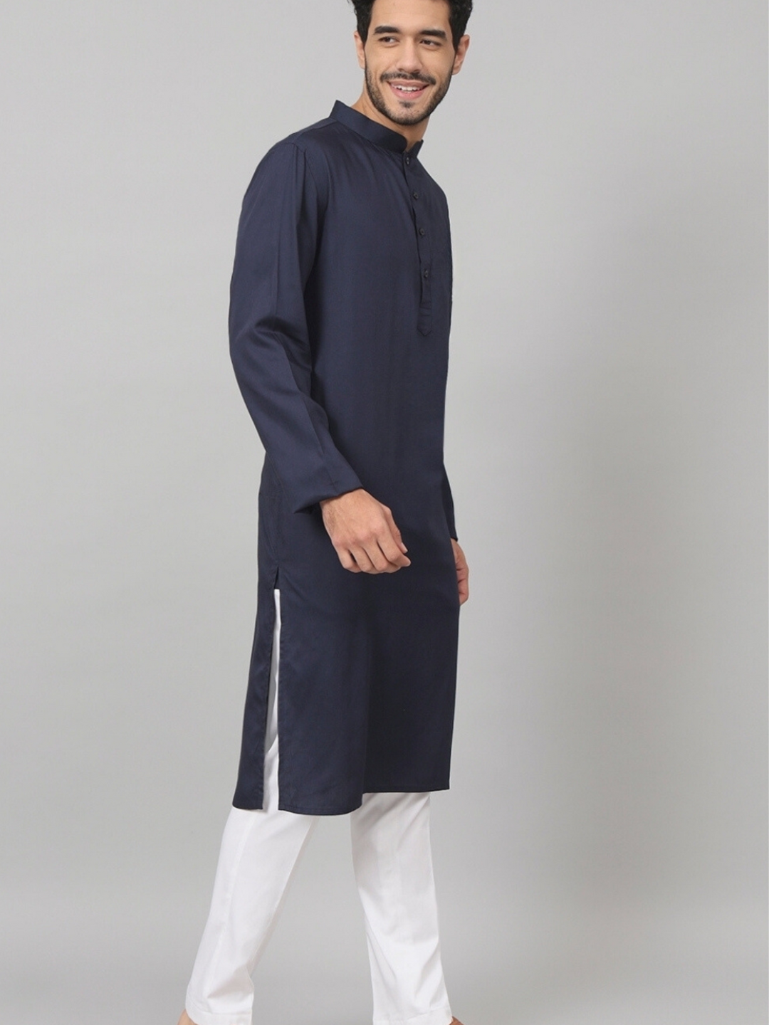 Navy blue solid