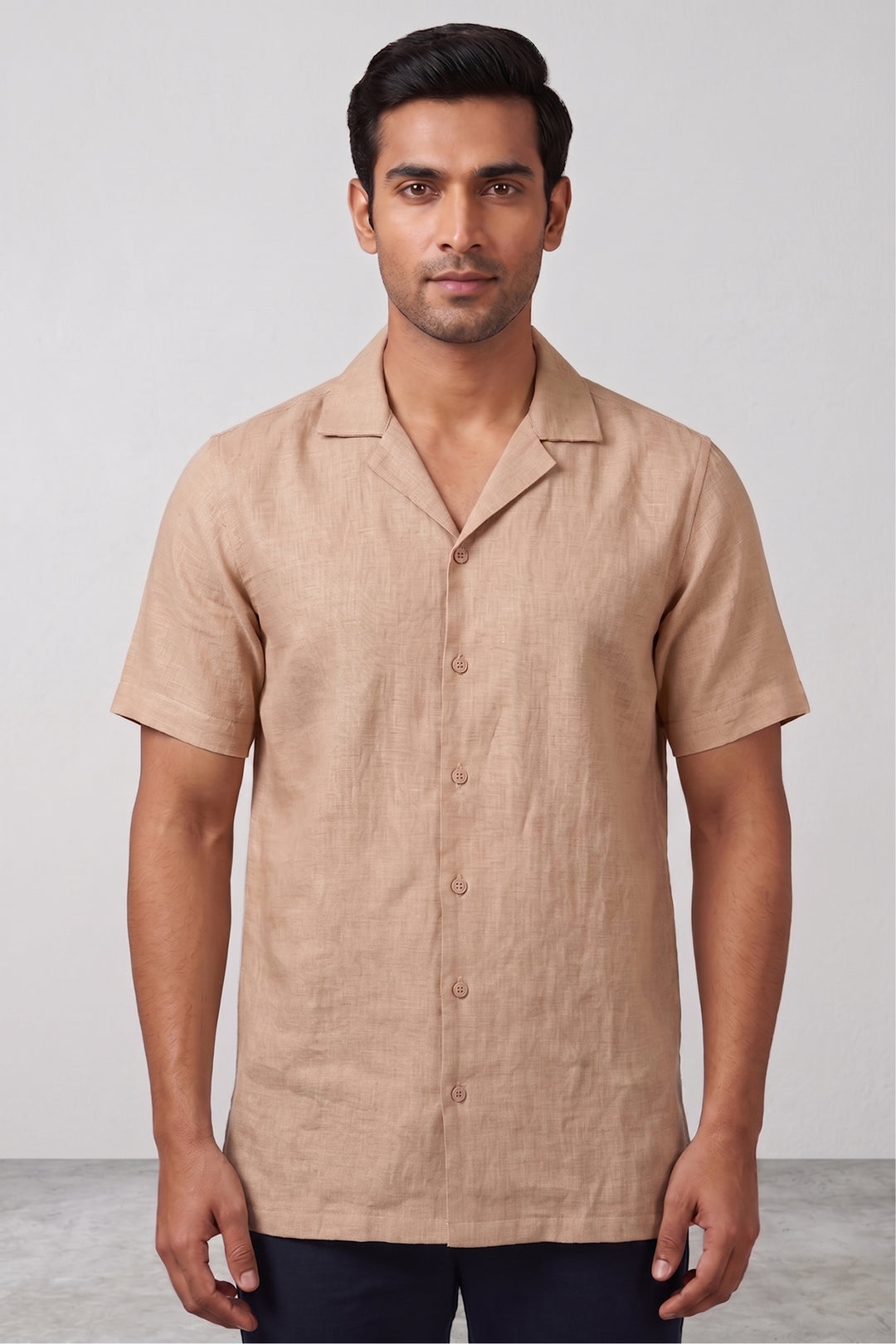 Beige linen shirt with relaxed fit and open collar — Dune by HILO DESIGN