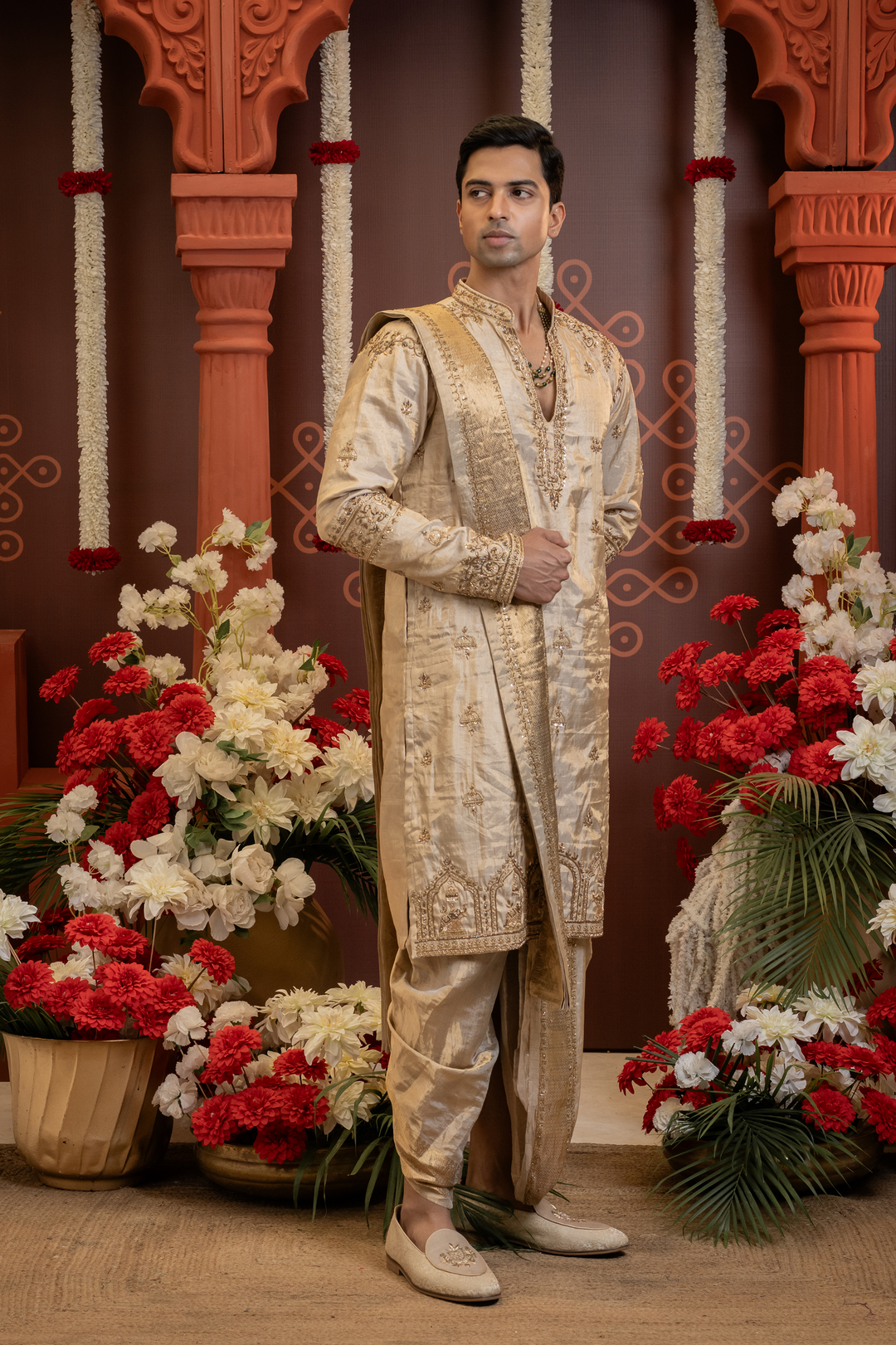 Shriman — Gold Hand Zardozi Yoke, Booti &amp; Temple Arch Border Embroidered Double Pure Tissue Kurta Set