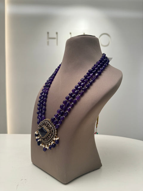 Midnight Elegance — Black Gold Statement Necklace