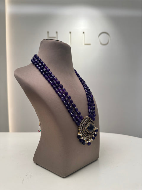 Midnight Elegance — Black Gold Statement Necklace