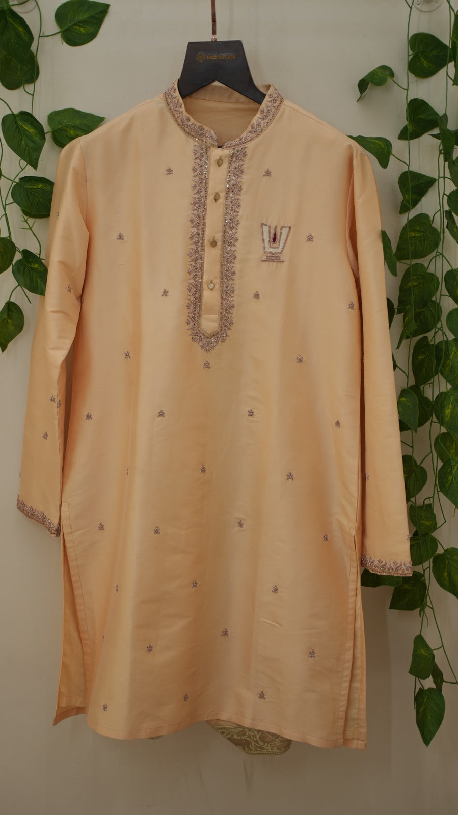 Srihari — Beige Peach Sri Vari Namam Hand Embroidered Semi Pattu Silk Kurta &amp; Dhoti Set