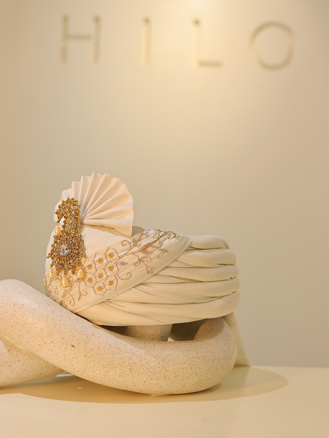 Majesty Pearl Pagadi — Pearl Embellished Brocade Pagadi