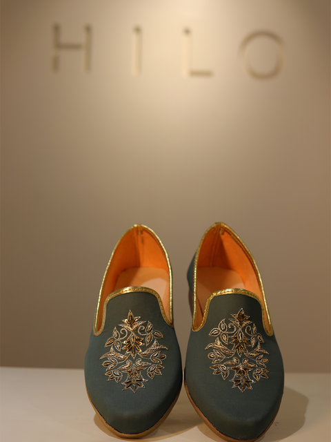 Green Ethnic Jutti — Green Embroidered Ethnic Juttis