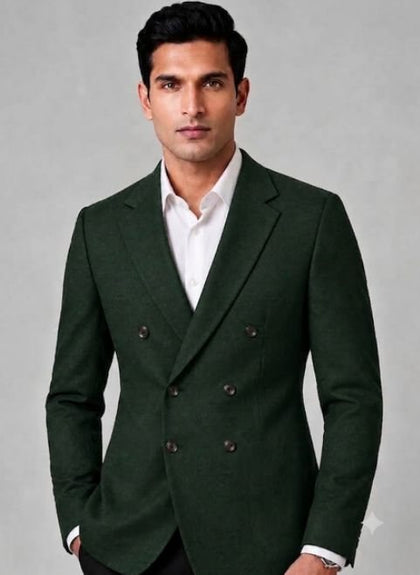 Double-breasted notch lapel blazer with no pockets