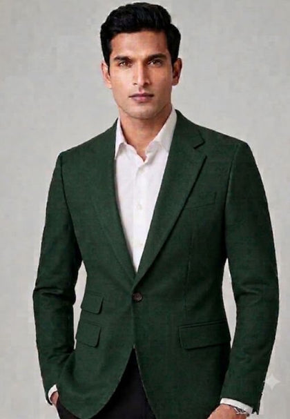Single-breasted, one button notch lapel blazer with ticket pocket