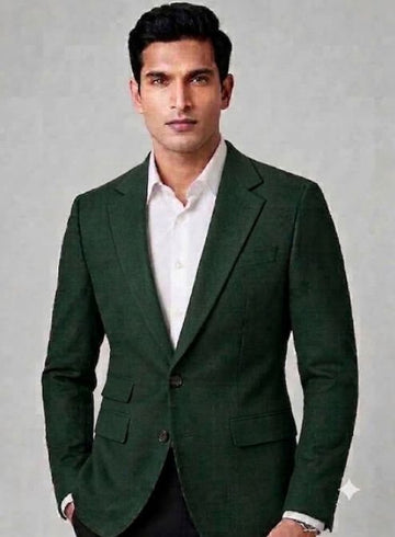 Single-breasted, two buttons notch lapel blazer with ticket pocket