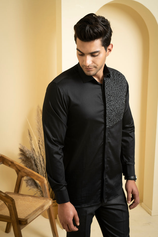 Distorted — Black Abstract Embroidered Giza Cotton Shirt