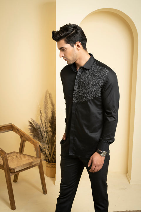 Distorted — Black Abstract Embroidered Giza Cotton Shirt